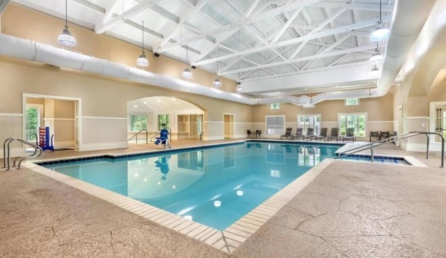 All-in-One Family Fun: Pools, Mini Golf, Volleyball & Basketball Courts l 2-Unit