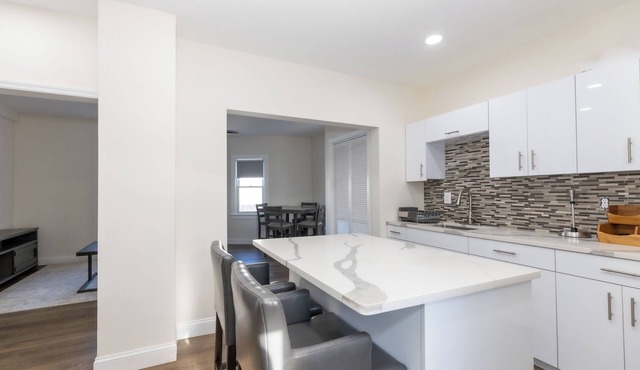 AP- Apartment with Kitchenette