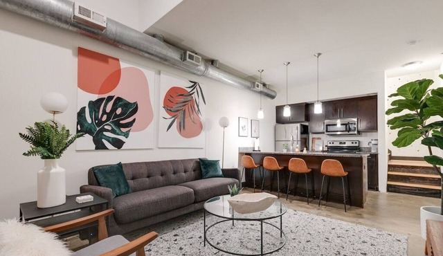 Atrium 105 - Lovely 1-Bedroom Loft