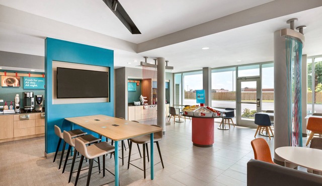 avid hotel Ft Lauderdale Airport – Cruise by IHG