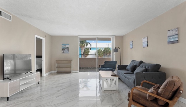 Bay Harbor Sunset Apt 2A