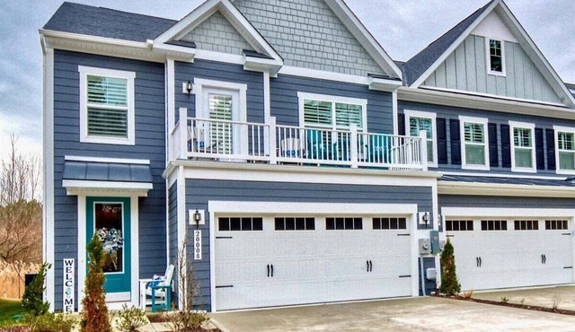 Bayside * 20008 * NEW Luxury Home * 5 BR *4.5 Bath