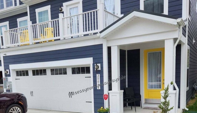 Bayside * 5BR Luxury Twin-House
