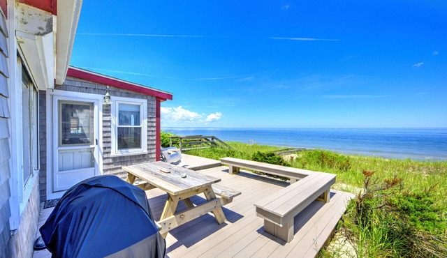 Beach Days Ahead! East Sandwich Escape