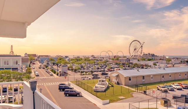 BeachBox II Panoramic Inlet Views Bayside Pool Park Free Couple's Corner