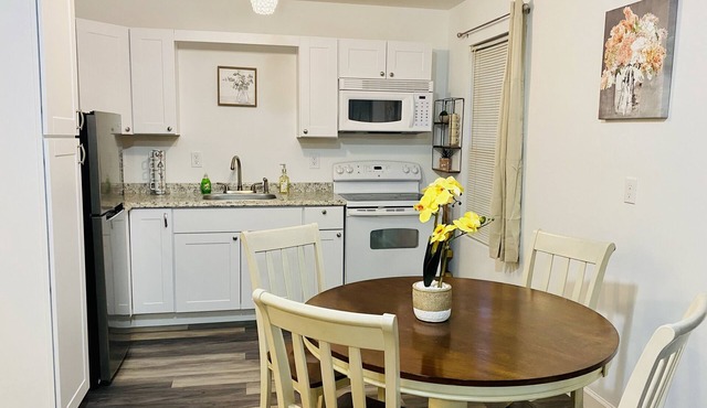 Beautiful and spacious 2-bedroom apartment.