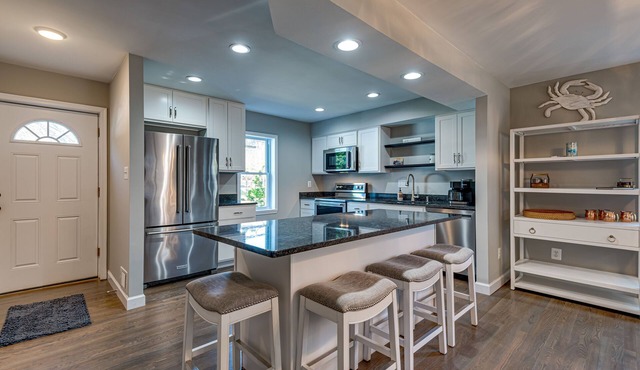 Beautiful Downtown Annapolis Townhome!