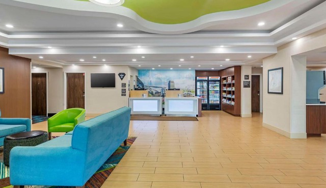 Best Western Plus North Shore Hotel