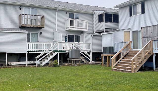 Captain's Quarters -Water Front- Water Access-Pet Friendly-NO LINENS