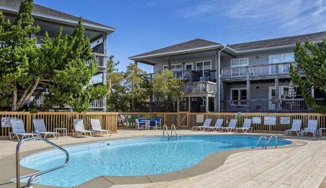 Carolina Sunshine 3 Bedroom 2 Bath Condo
