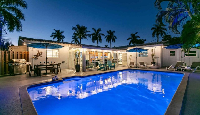 Casa Azul with a Private Heated Saltwater Pool