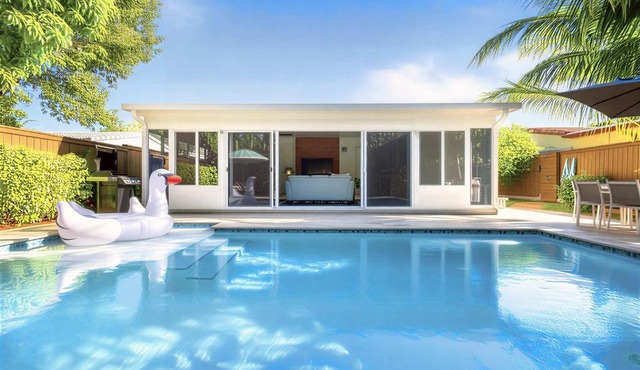Casa Limon - Private Heated Pool Prime Location & Parking
