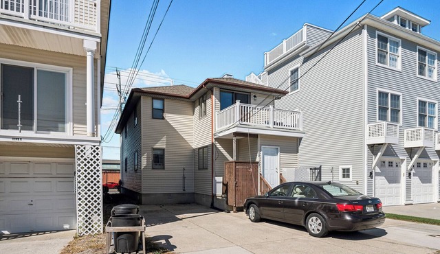 Castaway Cottage, A Cozy 2-Bedroom Condo in OCNJ. Pet Friendly