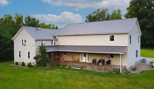 Charming 1-bedroom house in fabulous Mansfield with AC