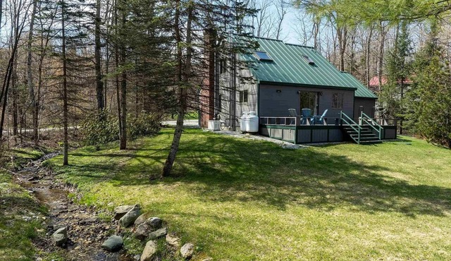 Charming 3-Bedroom Chalet in Tranquil Mt Holly, VT - Summer or Winter Getaway