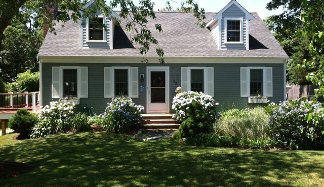 Charming Cape Home with Waterviews of Great Bay!