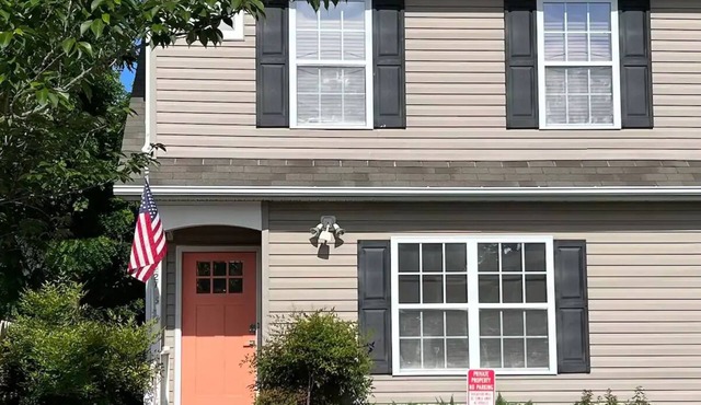 Charming Duplex in the heart of Leonardtown
