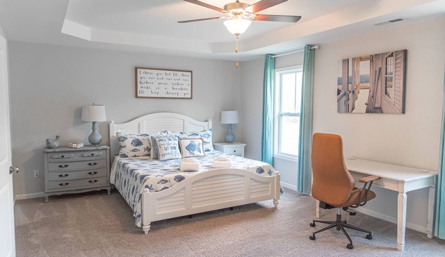 Clean New Townhome: Comfort and Convenience Await!