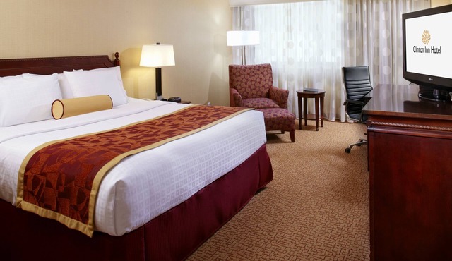 Clinton Inn Hotel & Event Center