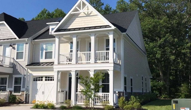 Coastal Club * 3 BR New Luxury Villa