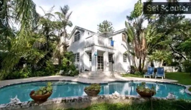 Coconut Grove Guest House