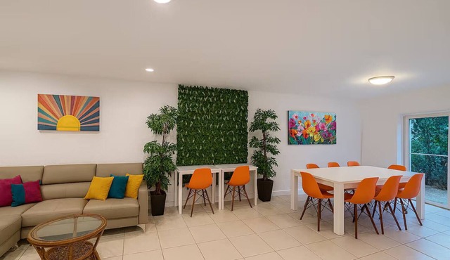 Colorful Miami Oasis Private 3BR Home Near Wynwood/Design District