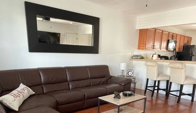 Comfy & Charming 2 master bedroom townhouse