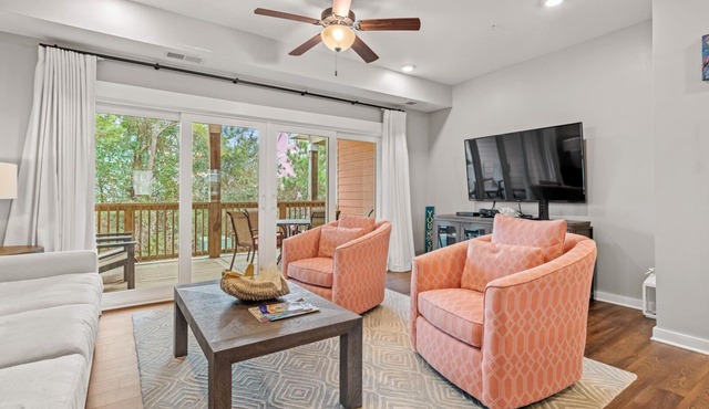 Coral Cove at Cambridge Cove with Private hot tub and Near Beach!