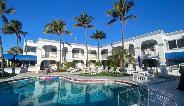 Coral Key Inn