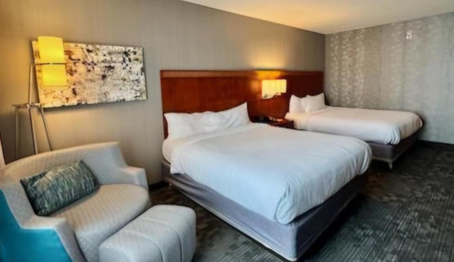 Courtyard by Marriott Silver Spring Downtown in Silver Spring
