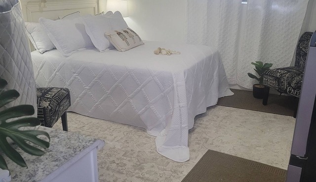 Cozy Apartment Near Wynwood!