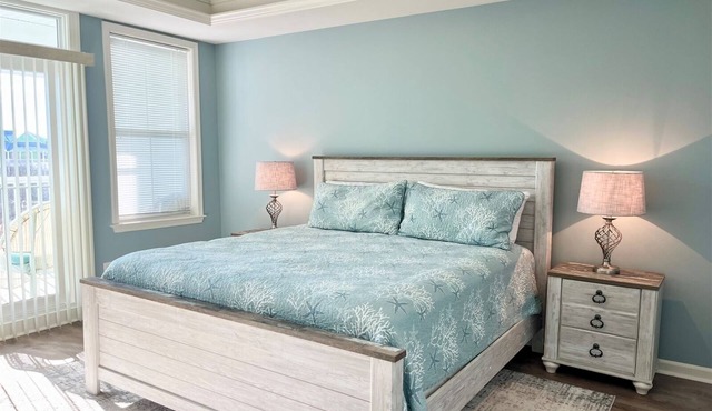 Cozy condo on 67th St, FREE Linens & Towels, Beach Chairs & Beach Cart included