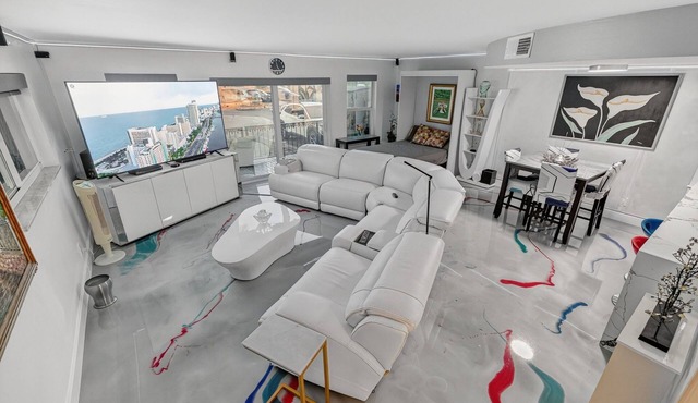 Cozy condo with lots of perks for your maximum comfort