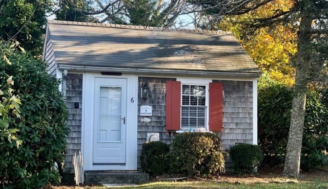 Cozy Cottage