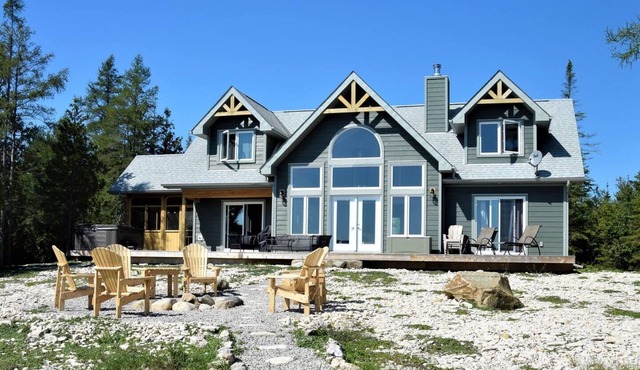 Custom Designed Cottage on Lake Huron in Tobermory