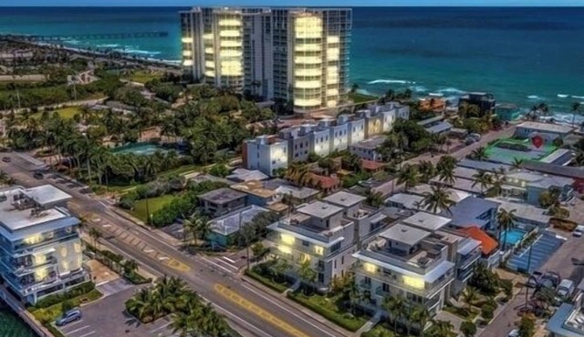 Dania Beach Getaway 2 Studios for 6 Guests