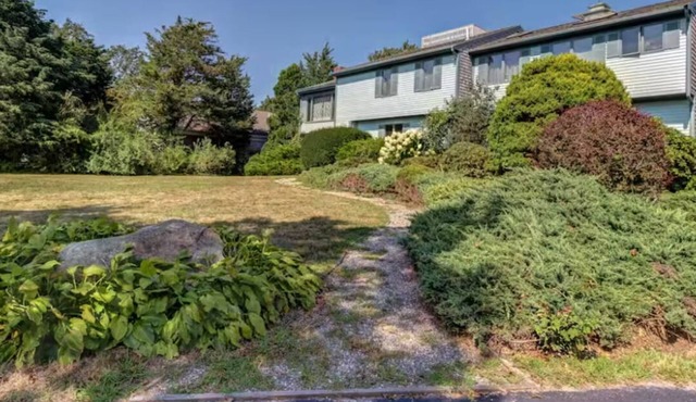 Delightful 4-bedroom house with AC in charming Falmouth