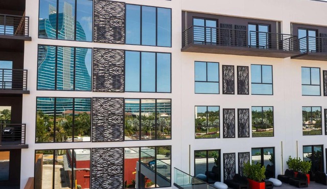 Dolce by Wyndham Hollywood