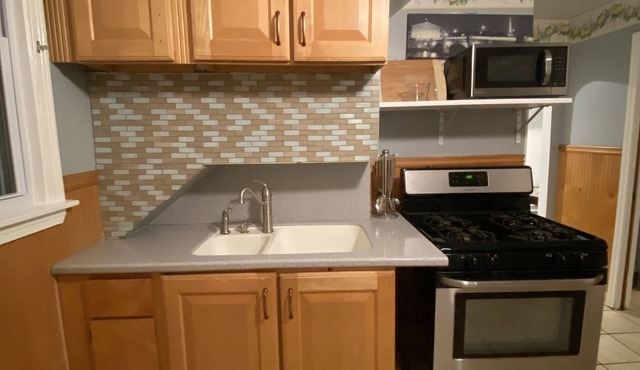 Enjoy a home away from home, minutes from airport, mall, and great restaurants.