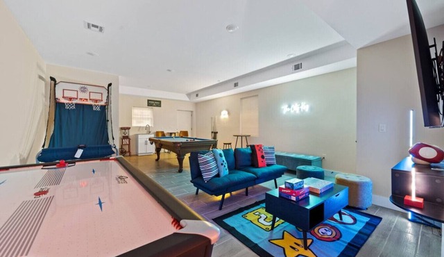 Epic NYC Stay w/Massive Game Room & Free Parking!
