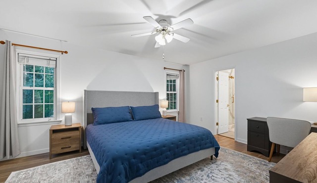 Executive 4BR Home l Monthly Stay Near Richmond l Garage & Office