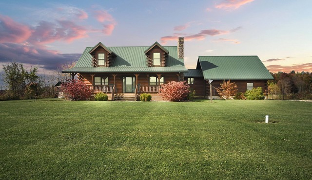 Experience the quiet beauty of the Amish countryside at Sprinkle Bottom Lodge.