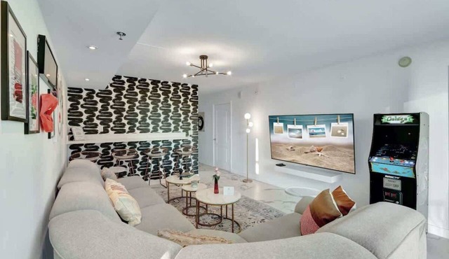 Fall in love with Brickell - Your Miami home