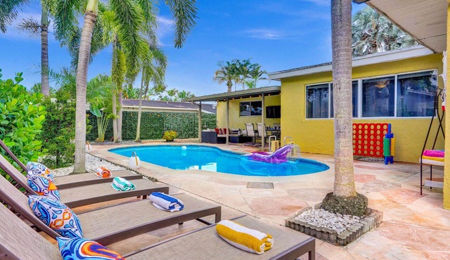 Family 5BD Villa~Heated Pool~Fire Pit