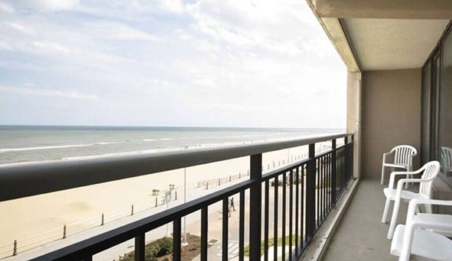 Four Sails Resort Oceanfront condo with Oceanfront & City View Balconies