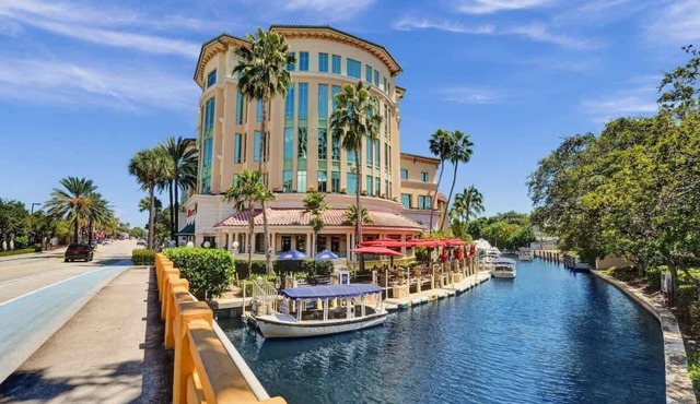 FTL Waterfront Studio Near Las Olas & Beach