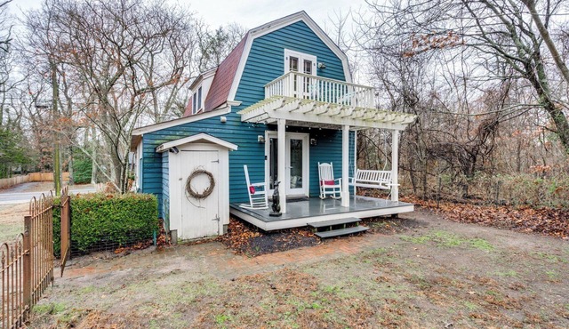 fully renovated house is not just “dogs allowed”, but is truly dog-friendly