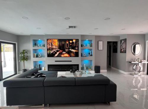 Fun n Chic house with pool in Miami