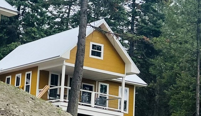 Going to the Sun at Elk Ridge Village cabin 401C with views of Flathead Lake & 🏔️