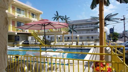 Golden Rail Motel